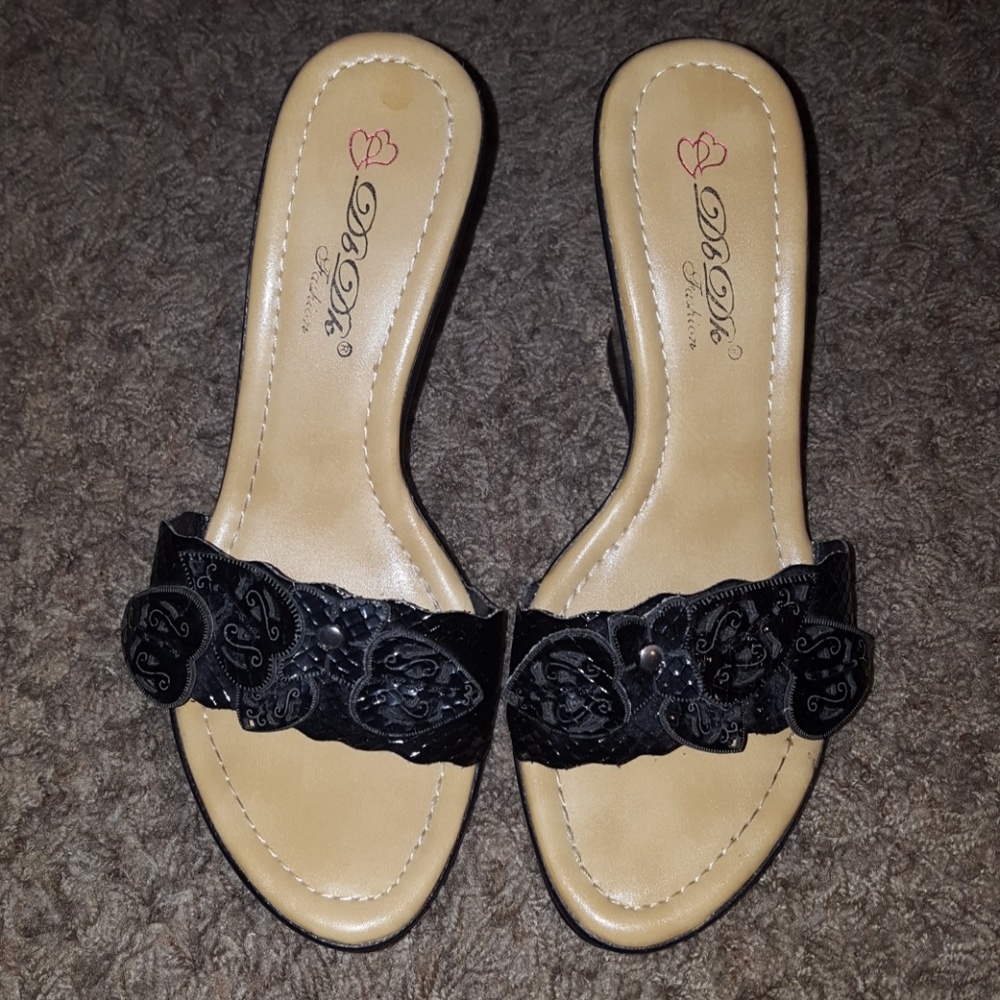 ❤ 🛍 4/$20 DoDk fashion wedge heel sandals